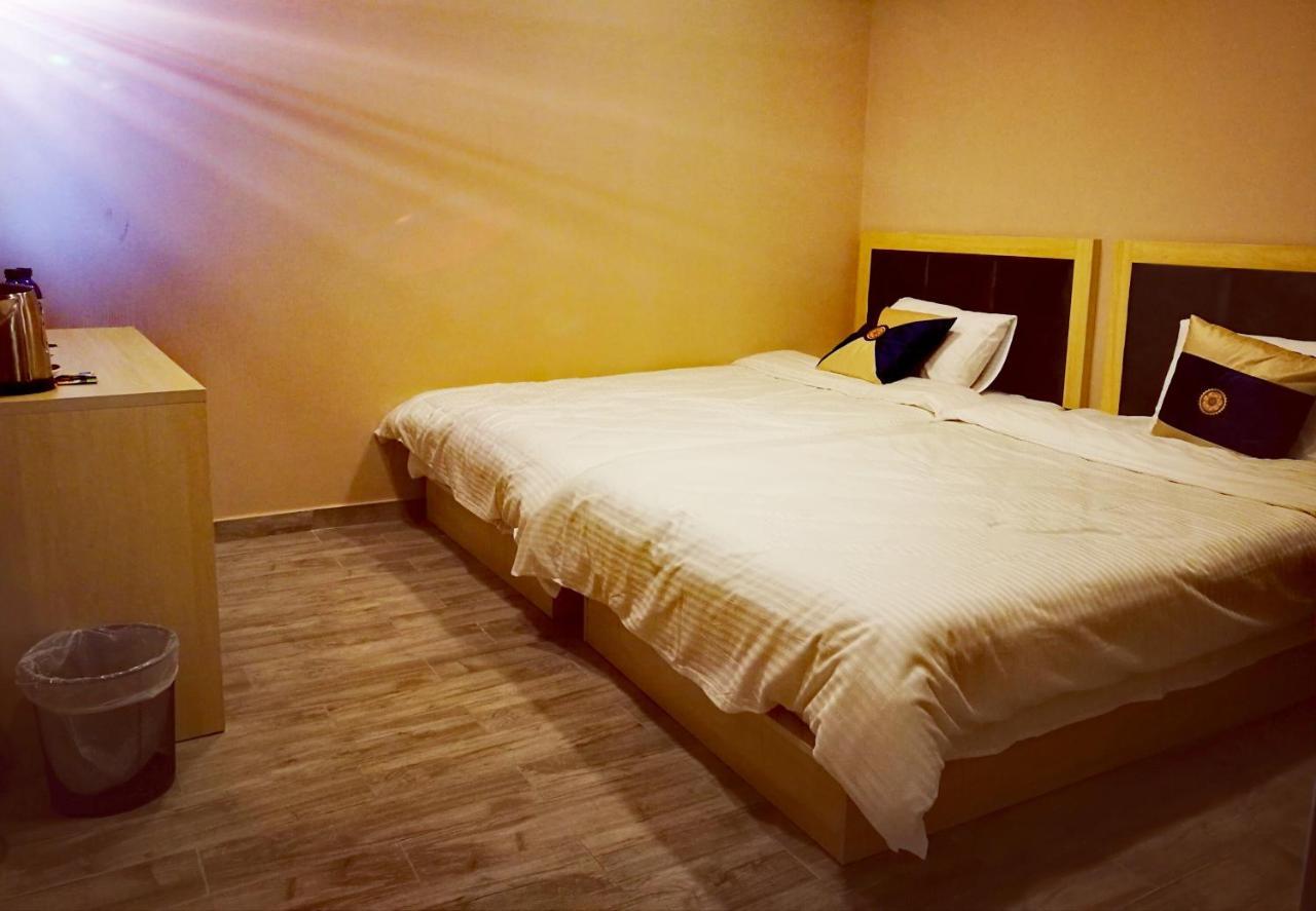 Top Boutique Hotel（首席精品酒店） Tbilisi Exteriér fotografie