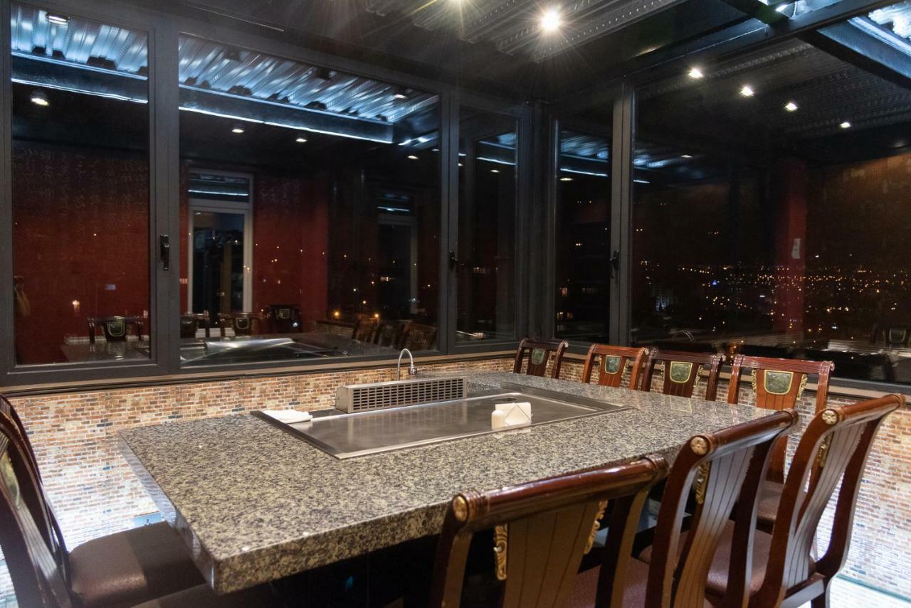 Top Boutique Hotel（首席精品酒店） Tbilisi Exteriér fotografie